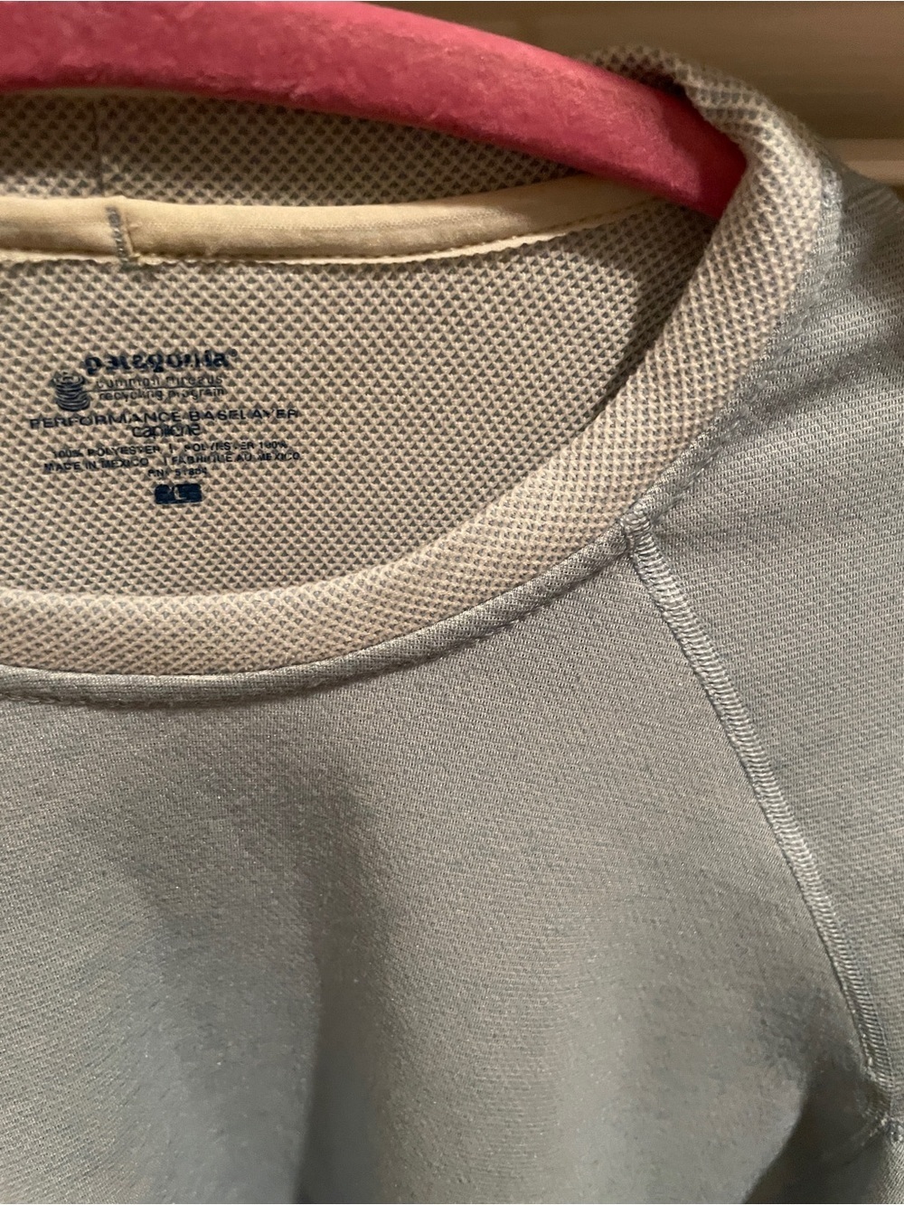 Patagonia Baby Blue Long Sleeve Henley Outdoorsy Campcore Hiking Casual L